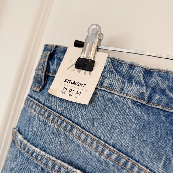 NWT Zara Straight Leg Denim Jean (8) - Picture 4 of 6
